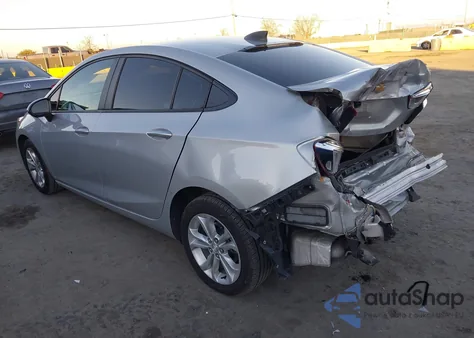 2019 Chevrolet Cruze Ls z USA, uszkodzony, nr VIN 1G1BC5SM7K7151689